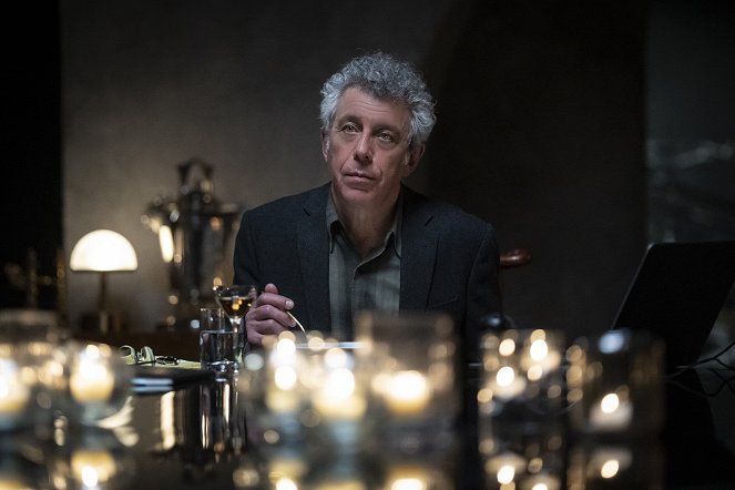 Interview with the Vampire - ...After the Phantoms of Your Former Self - De la película - Eric Bogosian