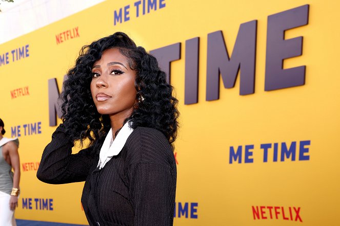 Me Time - Events - Netflix 'ME TIME' Premiere at Regency Village Theatre on August 23, 2022 in Los Angeles, California