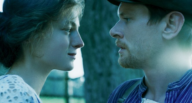 Lady Chatterley's Lover - Van film - Emma Corrin, Jack O'Connell