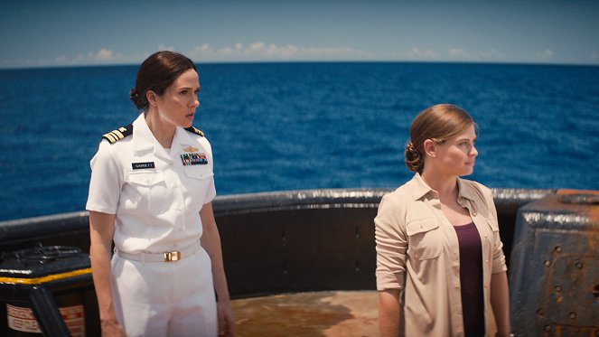 Námořní vyšetřovací služba: Hawai - Stolen Valor - Z filmu - Tori Anderson
