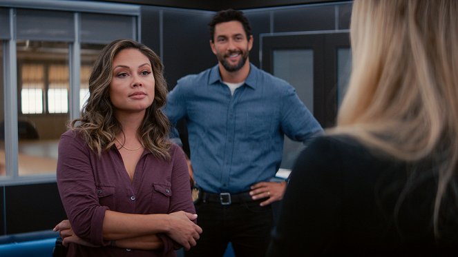 Navy CIS: Hawai'i - Season 2 - Die Doppelgängerin - Filmfotos - Vanessa Lachey, Noah Mills