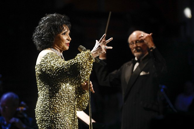 The Sound of 007 - Eventos - The Sound of 007 in concert at The Royal Albert Hall on October 04, 2022 in London, England - Shirley Bassey