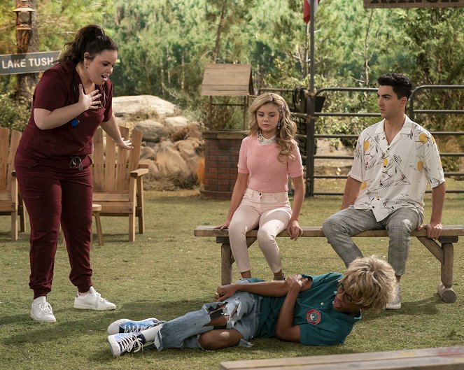 Bunk'd - Season 6 - Worst Aid - Photos