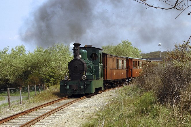 Eisenbahn-Romantik - Die Bahn auf dem Damm – das RTM Museum in Südholland - De la película