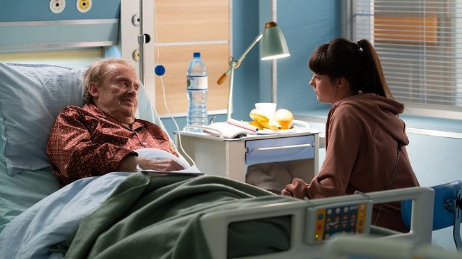 Na dobre i na złe - Season 24 - Ziemia niczyja - Z filmu - Daniel Olbrychski, Amelia Czaja