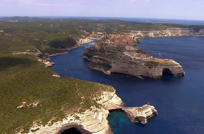 La Corse, beauté sauvage - Entre mers et vents - Z filmu