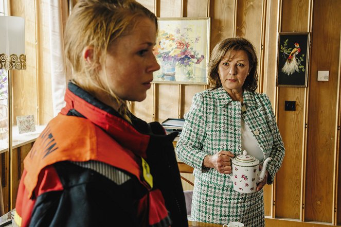 Marie fängt Feuer - Die Feuertaufe - Van film - Christine Eixenberger, Bettina Redlich