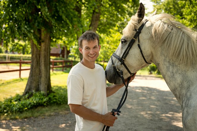 Inga Lindström - Fliehende Pferde in Sörmland - Werbefoto