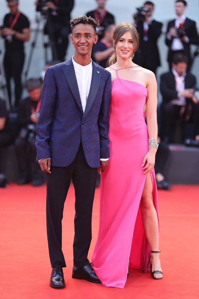 Blonde - Events - Netflix Film "Blonde" red carpet at the 79th Venice International Film Festival on September 08, 2022 in Venice, Italy