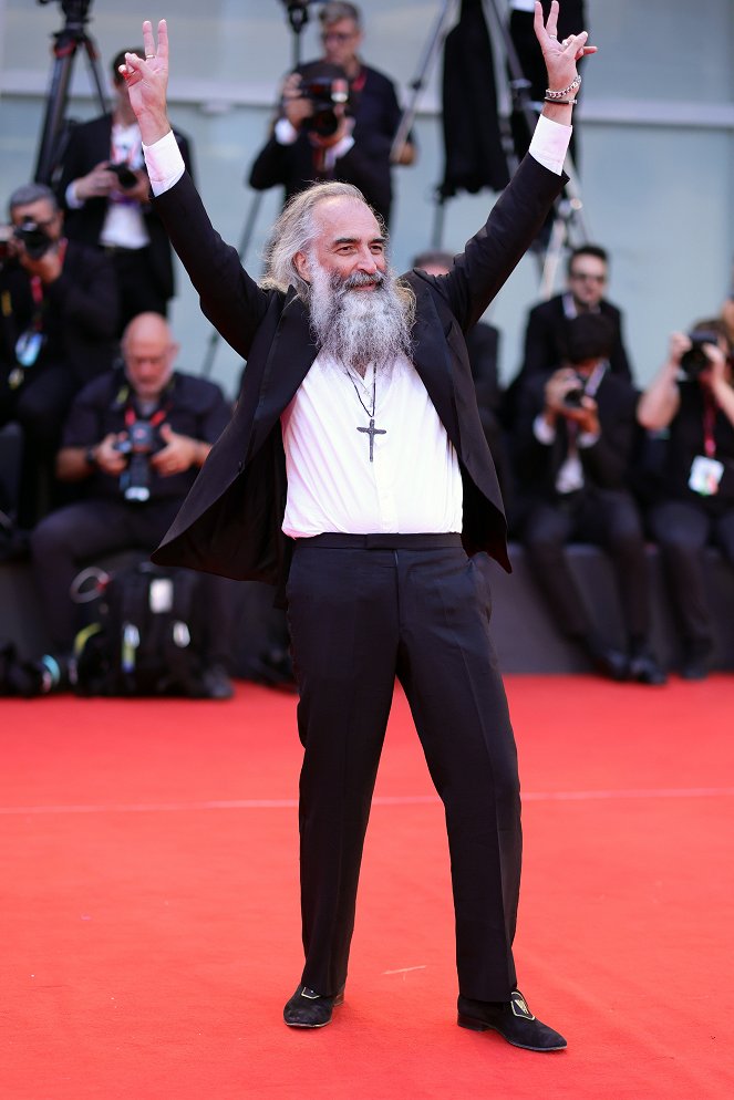 Blonde - Events - Netflix Film "Blonde" red carpet at the 79th Venice International Film Festival on September 08, 2022 in Venice, Italy - Warren Ellis