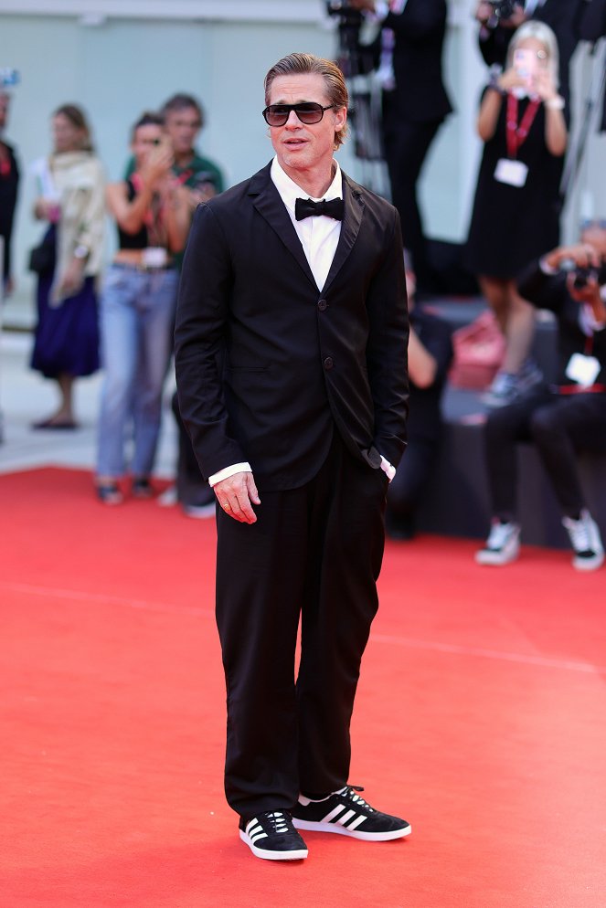 Blonde - Events - Netflix Film "Blonde" red carpet at the 79th Venice International Film Festival on September 08, 2022 in Venice, Italy - Brad Pitt