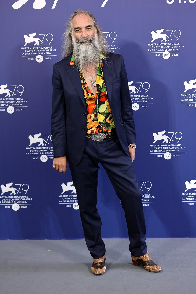 Blonde - Eventos - Photocall for the Netflix Film "Blonde" at the 79th Venice International Film Festival on September 08, 2022 in Venice, Italy - Warren Ellis