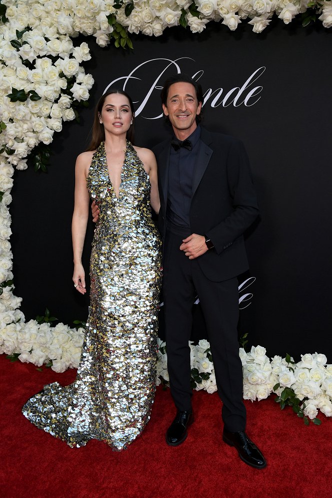 Blonde - Veranstaltungen - Los Angeles Premiere Of Netflix's "Blonde" on September 13, 2022 in Hollywood, California - Ana de Armas, Adrien Brody