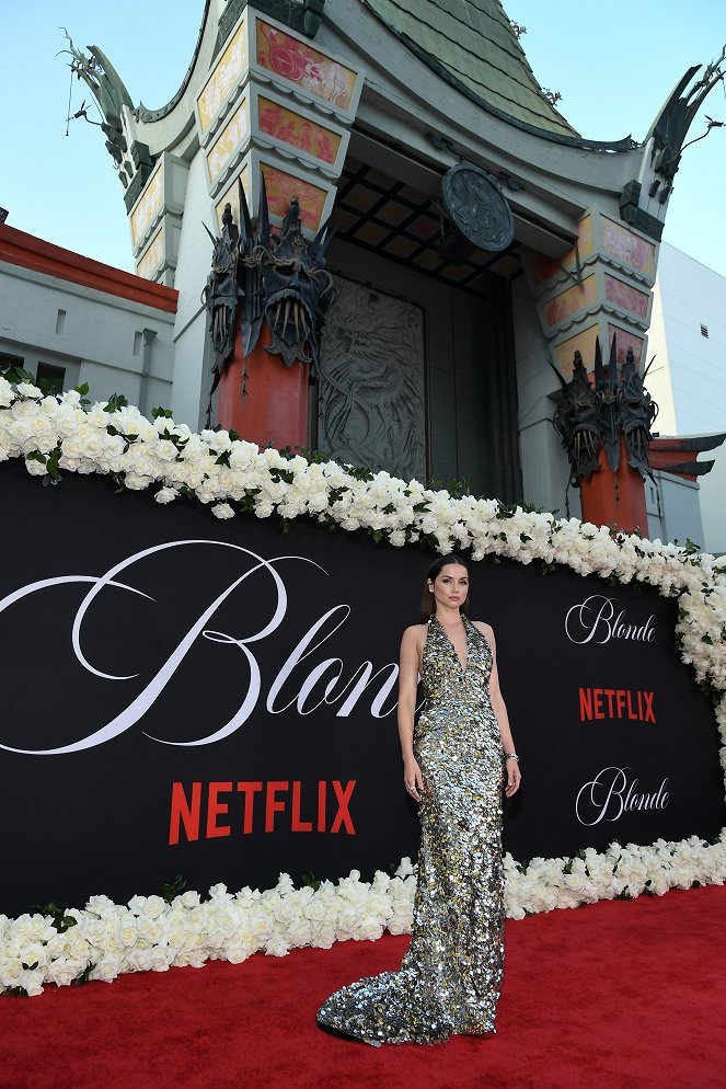 Blonde - Veranstaltungen - Los Angeles Premiere Of Netflix's "Blonde" on September 13, 2022 in Hollywood, California - Ana de Armas