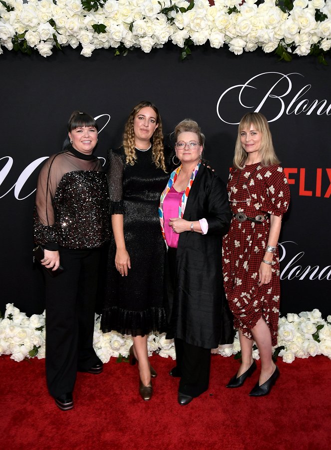 Blonde - Veranstaltungen - Los Angeles Premiere Of Netflix's "Blonde" on September 13, 2022 in Hollywood, California - Florencia Martin, Jennifer Johnson