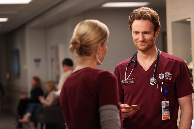 Chicago Med - Season 7 - Lying Doesn't Protect You from the Truth - Photos - Nick Gehlfuss