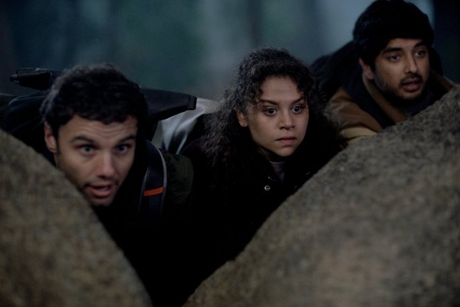 La brea - The Great Escape - Film - Josh McKenzie, Lily Santiago, Rohan Mirchandaney