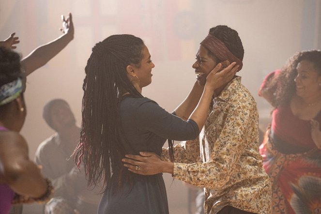 New Amsterdam - Season 4 - Truth Be Told - Van film - Freema Agyeman, Jenny Jules