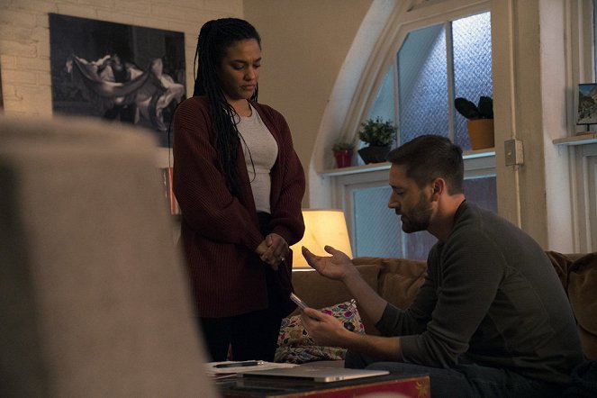New Amsterdam - No Ifs, Ands or Buts - Do filme - Freema Agyeman, Ryan Eggold