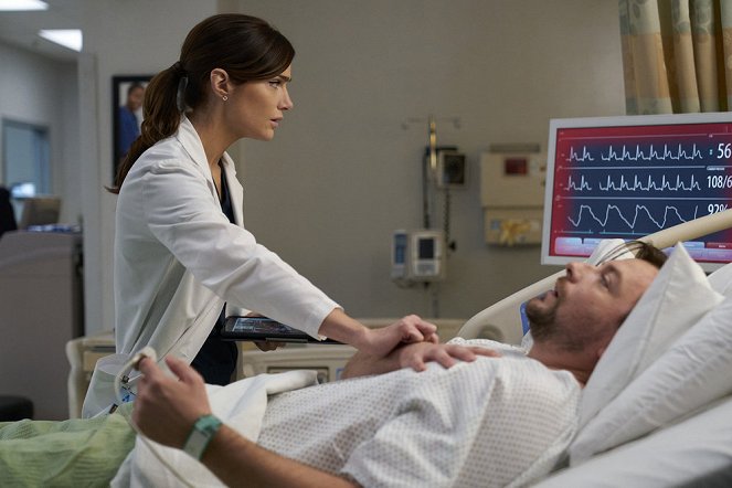 New Amsterdam - The Crossover - Photos - Janet Montgomery, Patrick Murney