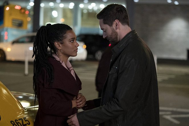 New Amsterdam - Season 4 - Death Is the Rule. Life Is the Exception - Photos - Freema Agyeman, Ryan Eggold