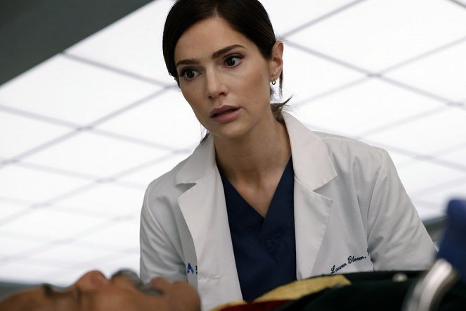 New Amsterdam - Paid in Full - Photos - Janet Montgomery