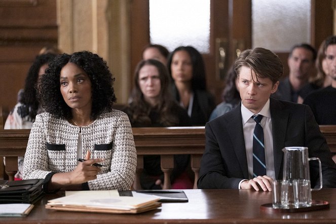Law & Order: Special Victims Unit - Season 24 - Mirror Effect - Photos
