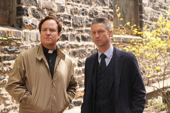 Law & Order: Special Victims Unit - Confess Your Sins to Be Free - Van film - Peter Scanavino