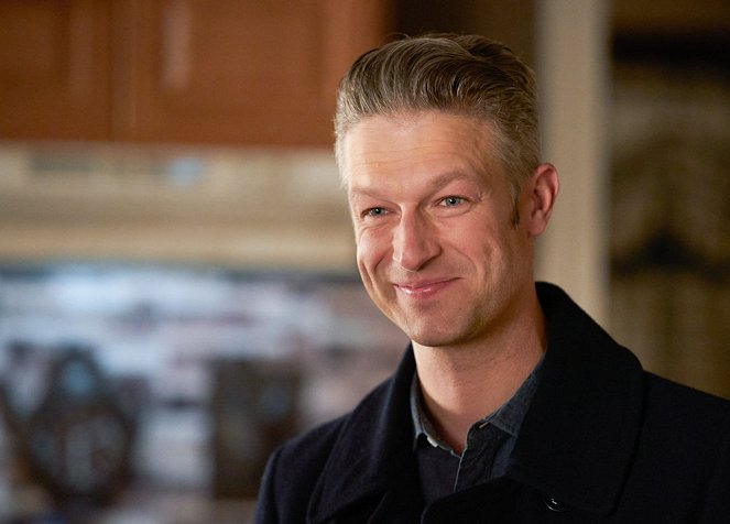 Law & Order: Special Victims Unit - Season 23 - Promising Young Gentlemen - Photos - Peter Scanavino