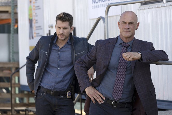 Law & Order: Organized Crime - Season 3 - Everybody Knows the Dice Are Loaded - Photos - Christopher Meloni
