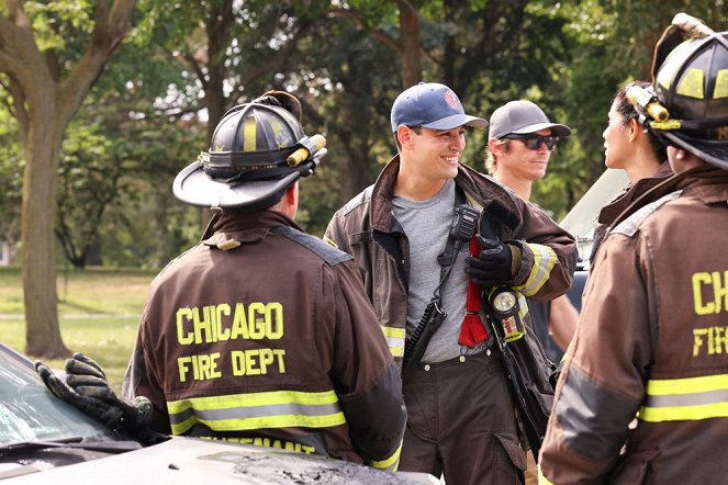 Chicago Fire - Completely Shattered - De la película - Alberto Rosende