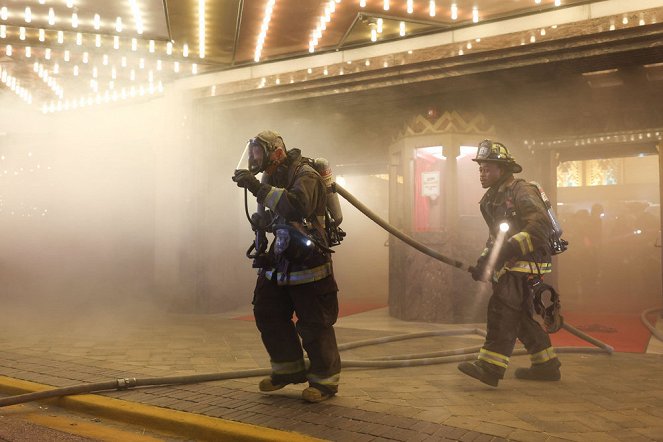 Chicago Fire - Completely Shattered - Z filmu