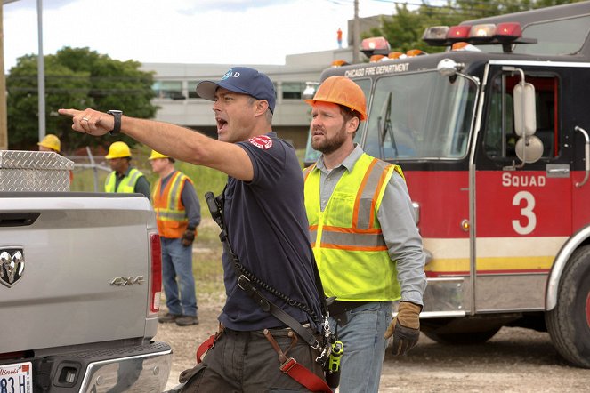 Chicago Fire - Season 11 - Jede Narbe eine Geschichte - Filmfotos - Taylor Kinney