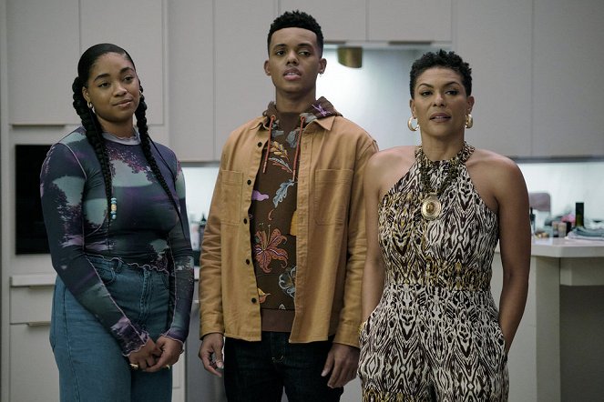 Bel-Air - Season 1 - No One Wins When the Family Feuds - Filmfotos