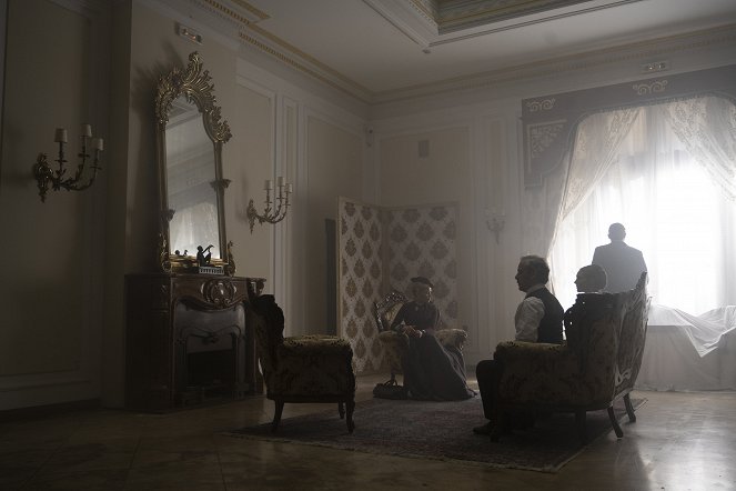 Scarlet kisasszony és a Herceg - Season 2 - Pandora szelencéje - Filmfotók