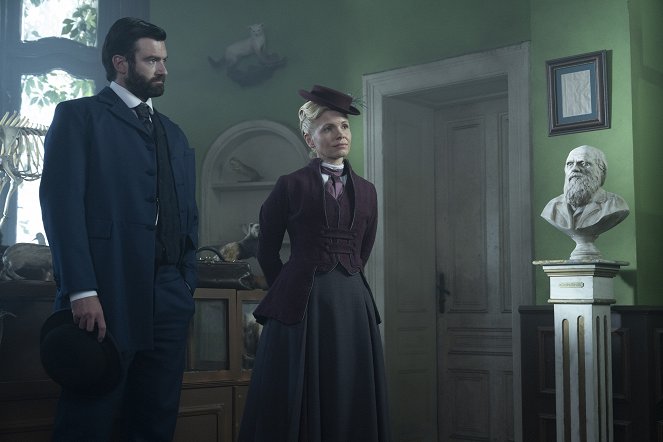 Miss Scarlet and the Duke - Season 2 - The Black Witch Moth - Photos