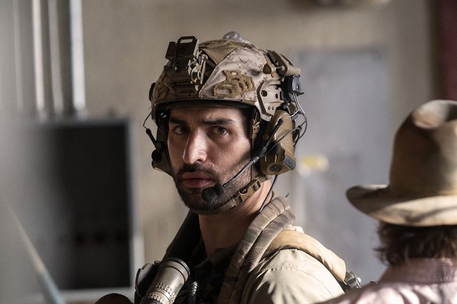 SEAL Team - Vom Donner gerührt - Dreharbeiten - Raffi Barsoumian