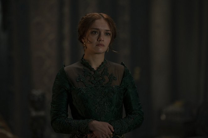 House of the Dragon - The Green Council - Photos - Olivia Cooke