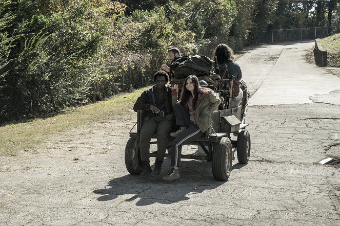 The Walking Dead - A New Deal - Van film - Okea Eme-Akwari, Cassady McClincy