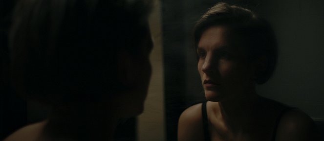 Sijainen - De la película - Maria Ylipää