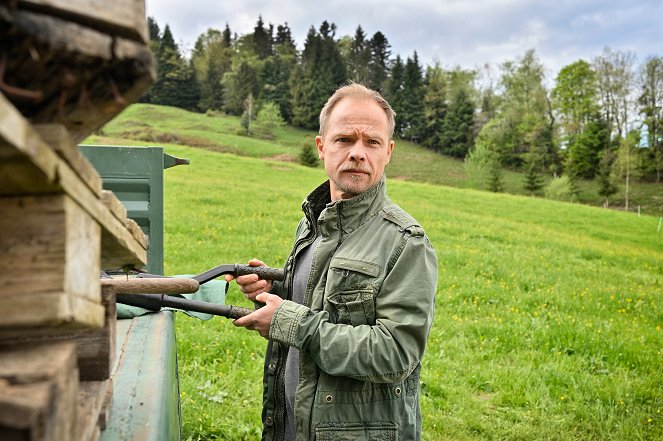 Meurtres en eaux troubles - Unter Wölfen - Film - Matthias Koeberlin