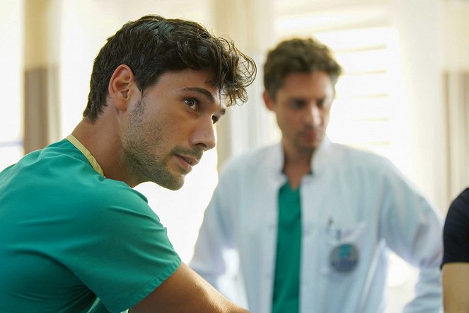 The Town Doctor - Episode 8 - Photos - Deniz Can Aktaş