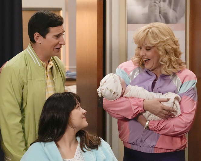 The Goldbergs - Uncle-ing - Photos