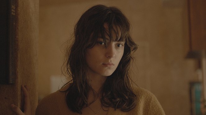 Méduse - Filmfotos - Anamaria Vartolomei