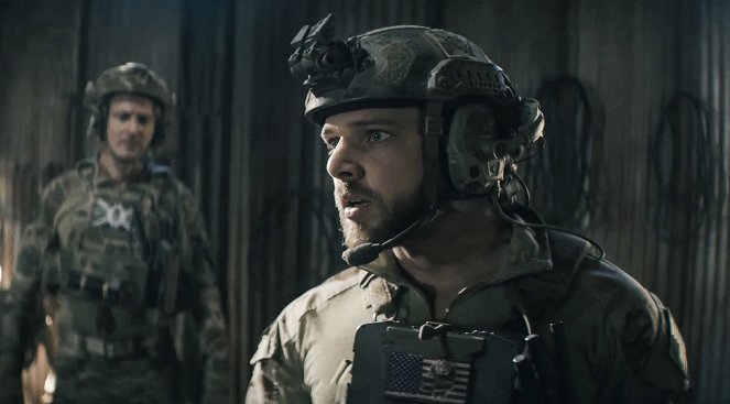 SEAL Team - Close to Home - Z filmu