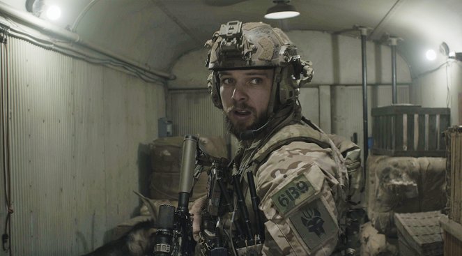 SEAL Team - Bombe im Zug - Filmfotos