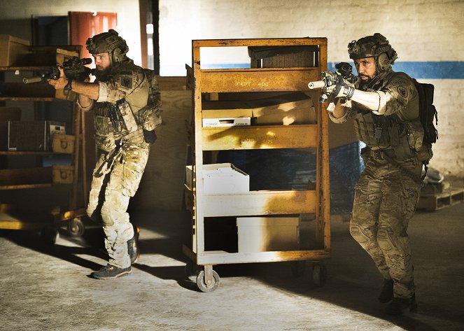 SEAL Team - Need to Know - Kuvat elokuvasta
