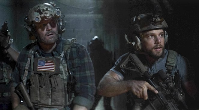 SEAL Team - Need to Know - Van film