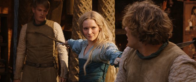The Lord of the Rings: The Rings of Power - Partings - Do filme - Morfydd Clark