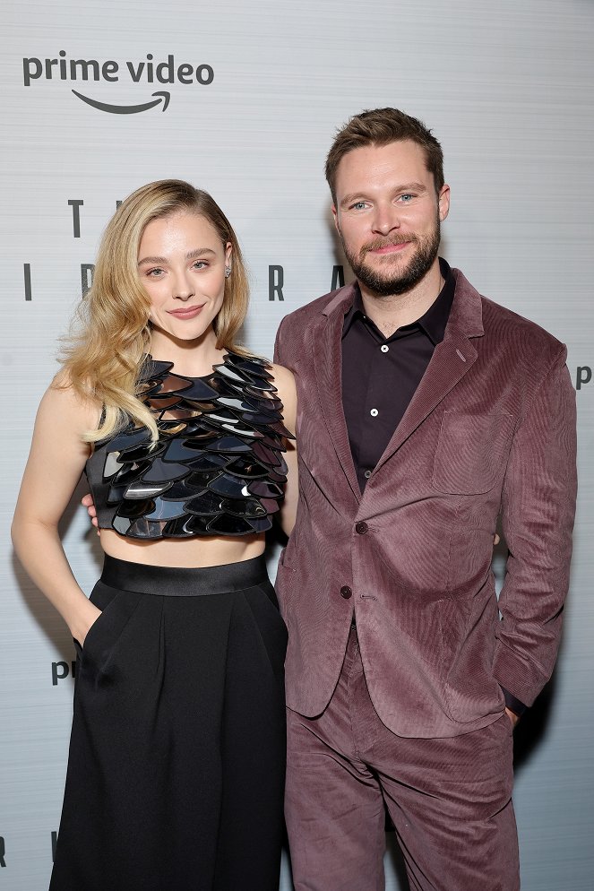 Peryferal - Season 1 - Z imprez - The Peripheral red carpet premiere and screening at The Theatre at Ace Hotel on October 11, 2022 in Los Angeles, California - Chloë Grace Moretz, Jack Reynor